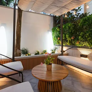 Elegante Con Giardino Privato, Jacuzzi Nel Cuore Di Firenze